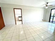 Apartamento com 2 dormitórios à venda, 93 m² por R$...