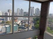 Apartamento com 2 dormitórios à venda, 94 m² por R$...