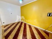 Apartamento com 2 dormitórios, à venda no bairro Cristo...
