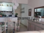 Apartamento com 2 dormitórios à venda por R$ 371.000,00...