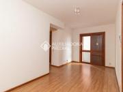 Apartamento com 2 dormitórios e vaga no bairro Menino...