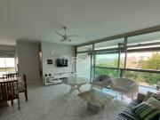 Apartamento com 2 dormitórios em Guarujá