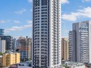 Apartamento com 2 dormitórios em Osasco