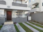 Apartamento com 2 dormitórios em Palhoça