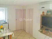 Apartamento com 2 dormitórios em Porto Alegre