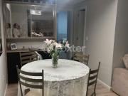 Apartamento com 2 dormitórios em Porto Alegre