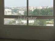 Apartamento com 2 dormitórios em Porto Alegre