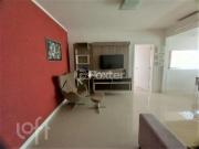 Apartamento com 2 dormitórios em Porto Alegre