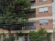 Apartamento com 2 dormitórios em Porto Alegre