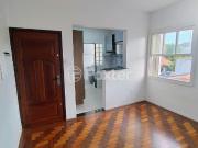 Apartamento com 2 dormitórios em Porto Alegre