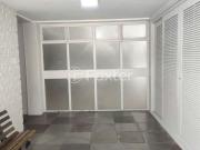 Apartamento com 2 dormitórios em Porto Alegre