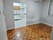 Apartamento com 2 dormitórios em Porto Alegre