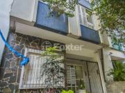 Apartamento com 2 dormitórios em Porto Alegre