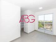 Apartamento com 2 dormitórios para alugar, 39 m² por R$...