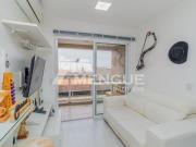 Apartamento com 2 dormitórios, uma vaga de garagem, à...