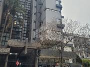 Apartamento com 2 quartos, 1 vaga e 120m² para alugar...