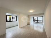 Apartamento com 2 quartos, 2 vagas e 80m² para alugar...