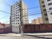 Apartamento com 2 quartos à venda em Jardim Santa...