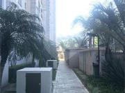 Apartamento com 2 quartos à venda em Jardim Santa...