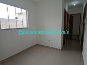 Apartamento com 2 Quartos com Sacada no Centro de Artur...