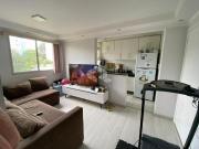 Apartamento com 2 quartos e 1 banheiro e vaga de garagem