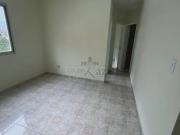 Apartamento com 2 Quartos e 1 banheiro para Alugar, 48...