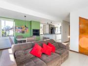 Apartamento com 2 quartos e 1 vaga em Passo da Areia