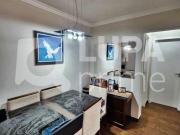 APARTAMENTO COM 2 QUARTOS E 2 VAGAS DE GARAGEM À VENDA...