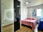 APARTAMENTO COM 2 QUARTOS E 2 VAGAS DE GARAGEM À VENDA...