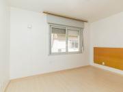 Apartamento com 2 quartos e 57m² para alugar em Humaitá,...