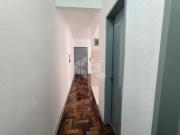 Apartamento com 2 quartos e 58m² para alugar por R$ 850