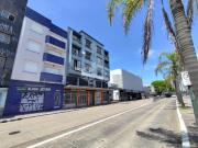 Apartamento com 2 quartos e 62m² para alugar por R$ 2.000