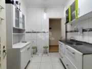 Apartamento com 2 quartos e 70m² para alugar por R$ 2.120