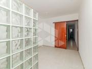 Apartamento com 2 quartos e 74m² para alugar por R$ 1.700