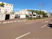 Apartamento com 2 Quartos para Alugar por R$ 1.700/mês