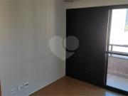 Apartamento com 2 quartos para locação em Bela Vista SP