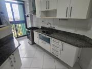 Apartamento com 2 quartos, sendo uma suíte, e vista mar...