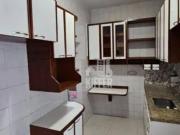 Apartamento com 2 quartos à venda, 72 m² por R$ 275.000...
