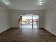 Apartamento com 3 dorm 2 vagas. LocaÃ§Ã£o, 90 mÂ² Vila...