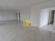 Apartamento com 3 dormitórios, 227 m² venda por R$...