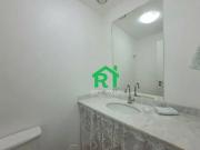 Apartamento com 3 dormitórios para alugar, 118 m² por R$...