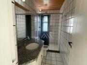 Apartamento com 3 dormitórios para alugar, 120 m² por R$...