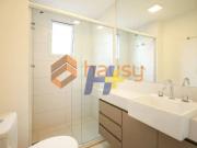 Apartamento com 3 dormitórios para alugar, 133 m² por R$...