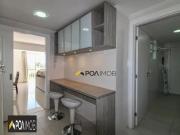 Apartamento com 3 dormitórios para alugar, 135 m² por R$...