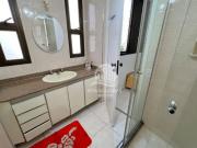 Apartamento com 3 dormitórios para alugar, 145 m² por R$...