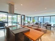 Apartamento com 3 dormitórios para alugar, 150 m² por R$...