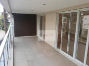 Apartamento com 3 dormitórios para alugar, 186 m² por R$...