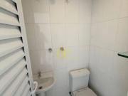 Apartamento com 3 dormitórios para alugar, 192 m² por R$...