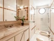 Apartamento com 3 dormitÃ³rios para alugar, 200 mÂ² por...