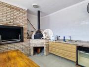 Apartamento com 3 dormitórios para alugar, 215 m²...